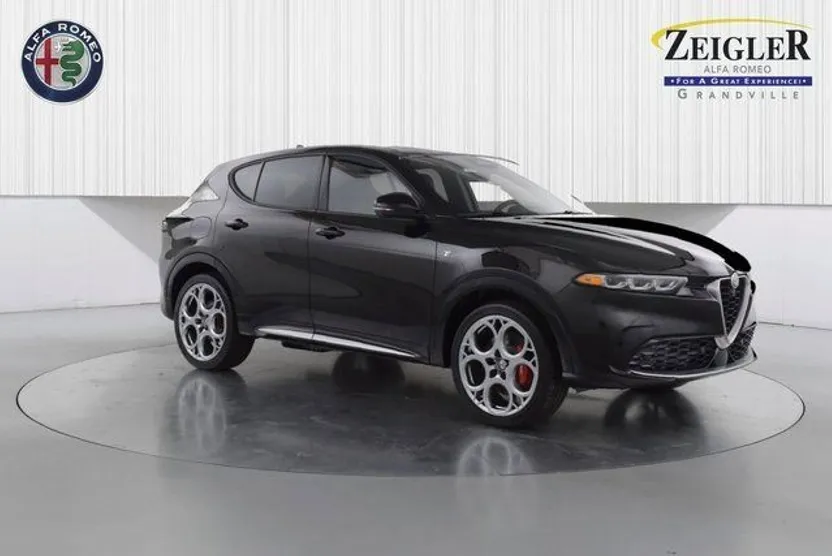 2024 Alfa Romeo Tonale Ti photo 1