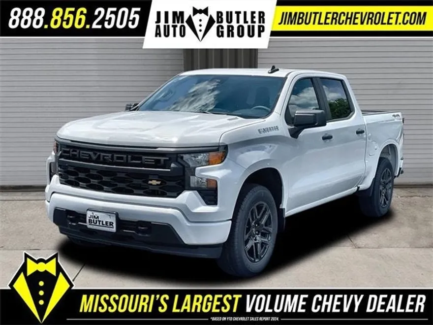 2025 Chevrolet Silverado 1500 Custom photo 1
