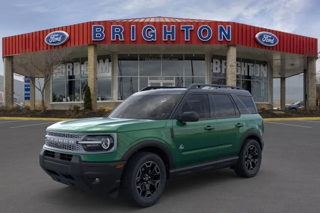 2025 Ford Bronco Sport Outer Banks photo 1