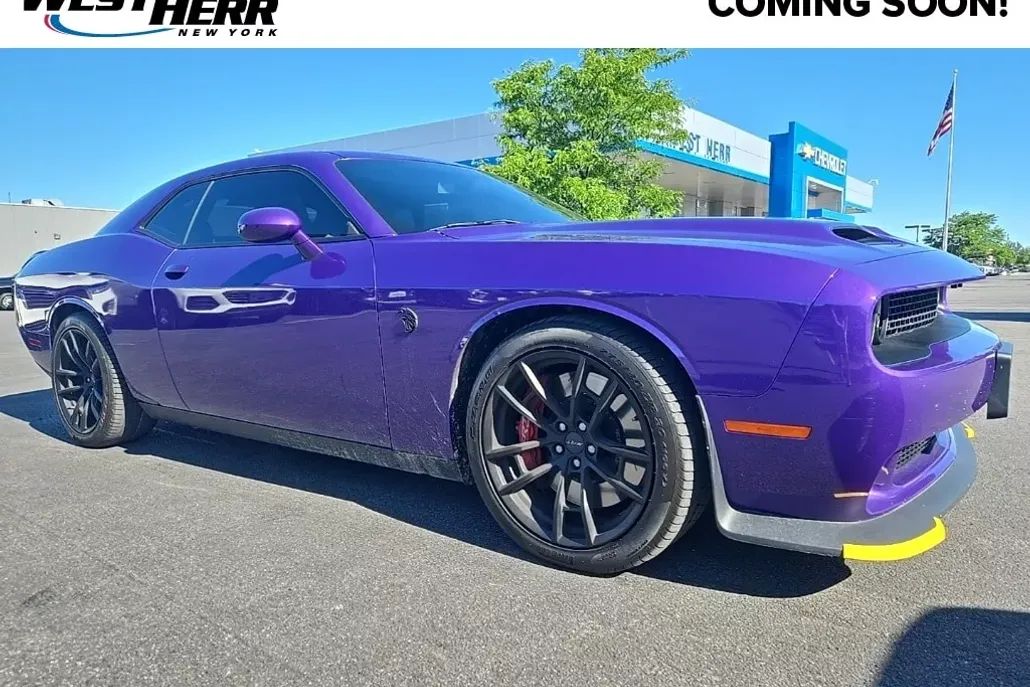 2023 Dodge Challenger SRT8 Hellcat photo 1