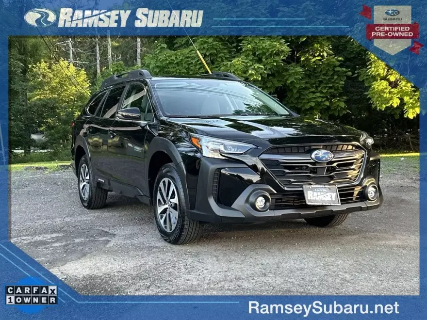 2024 Subaru Outback Premium photo 1