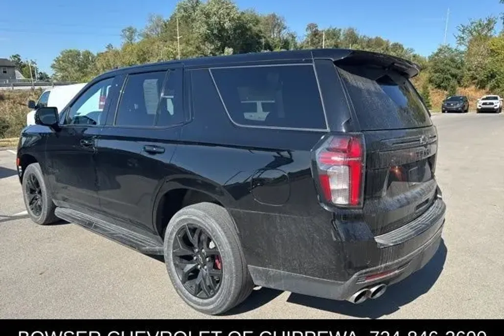 2023 Chevrolet Tahoe RST photo 1