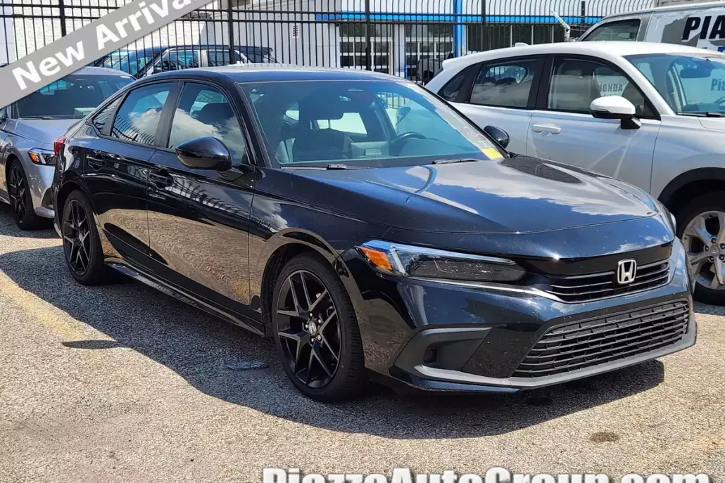 2022 Honda Civic Sport photo 1