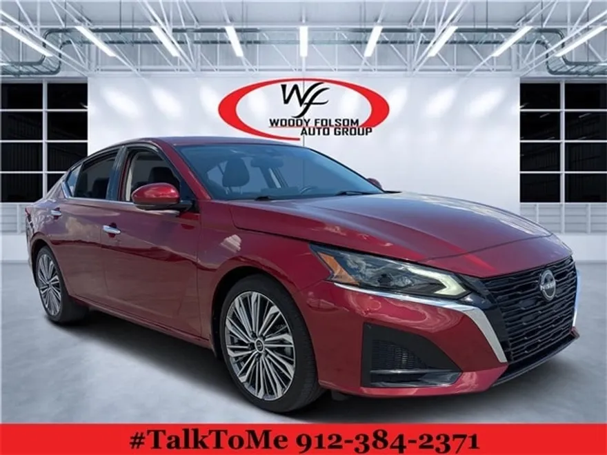 2024 Nissan Altima 2.5 SL photo 1