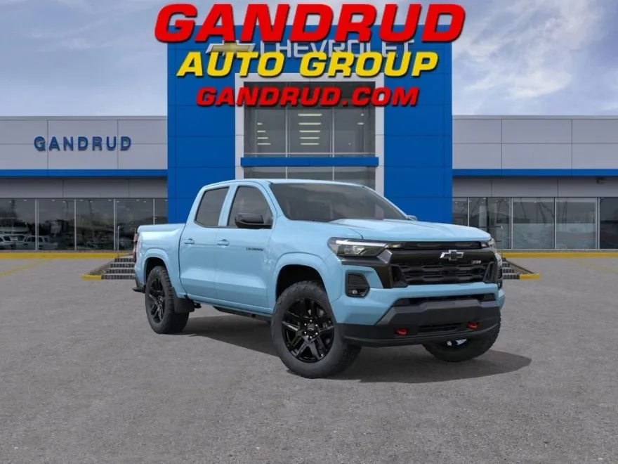 2025 Chevrolet Colorado Z71 photo 1