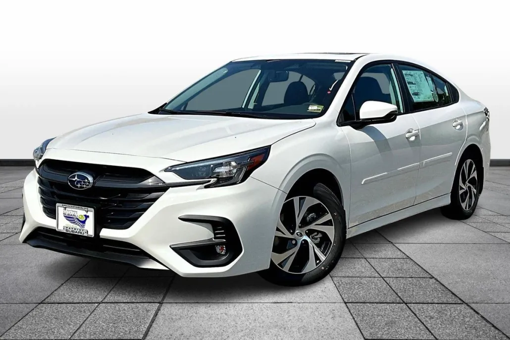 2025 Subaru Legacy Premium photo 1