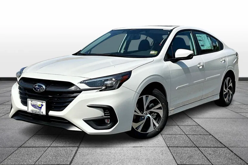 2025 Subaru Legacy Premium photo 1