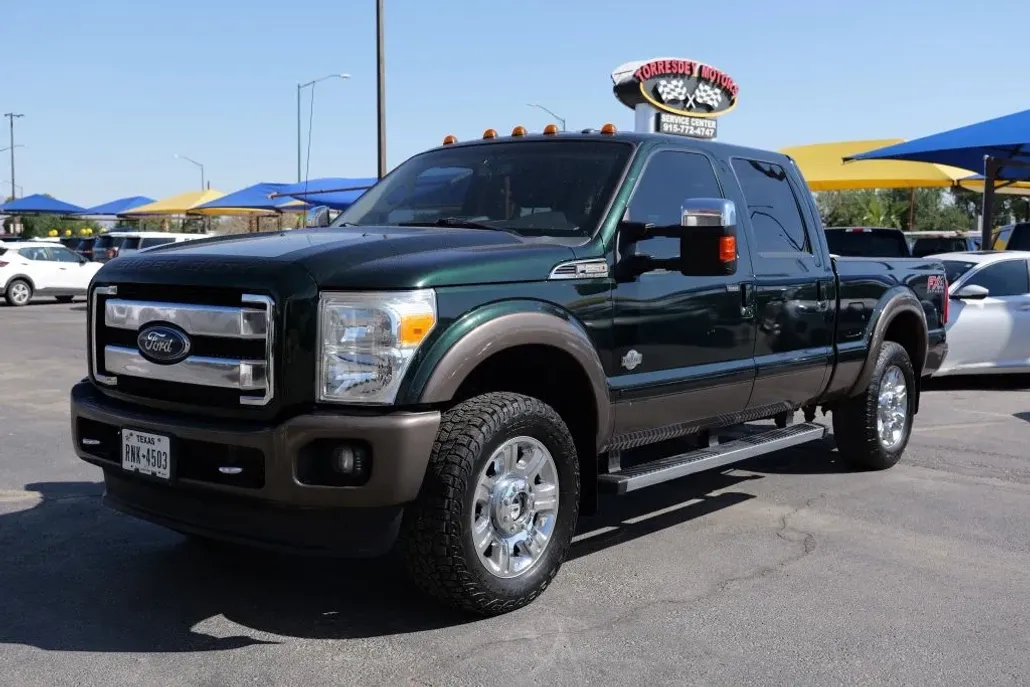 2015 Ford F-250 photo 1