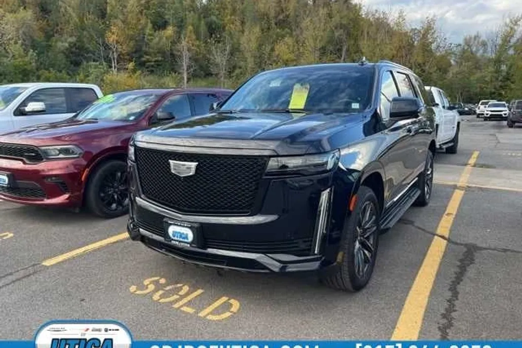 2021 Cadillac Escalade Sport photo 1