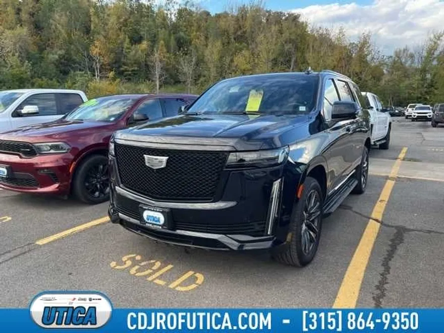 2021 Cadillac Escalade Sport photo 1