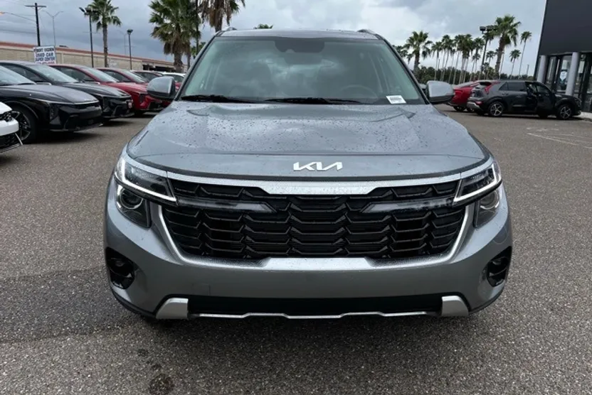 2026 Kia Seltos EX photo 1