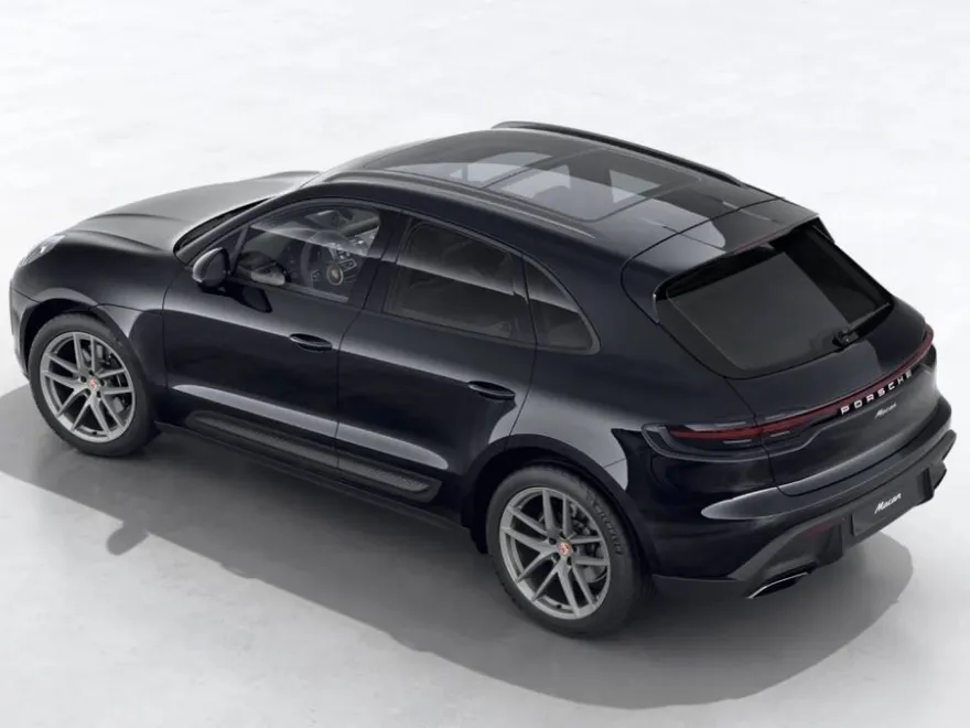 2026 Porsche Macan T photo 1