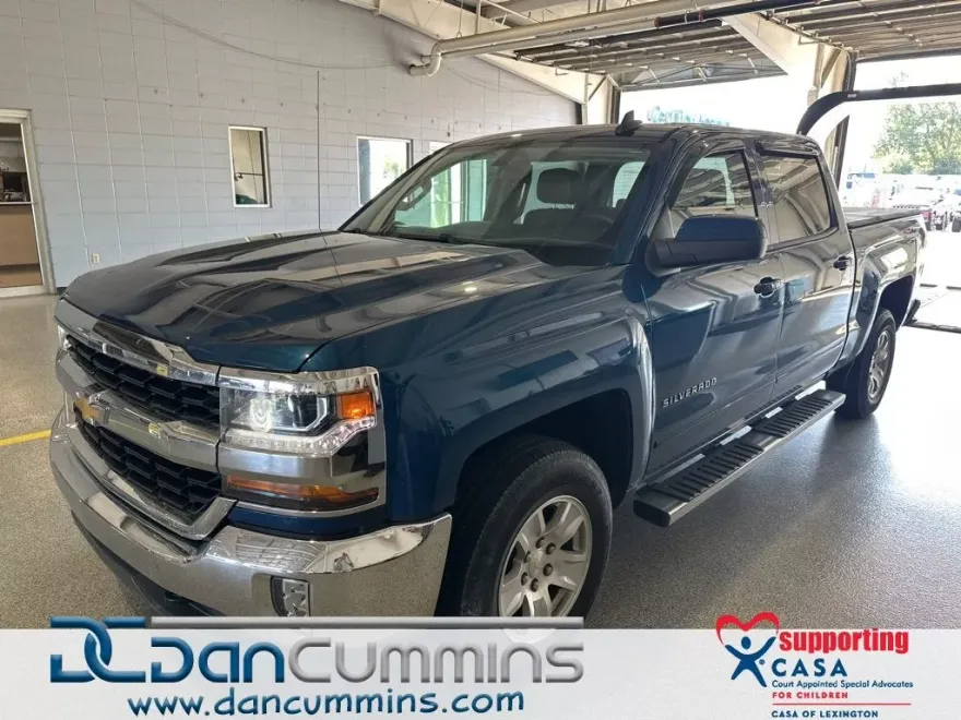 2018 Chevrolet Silverado 1500 LT photo 1