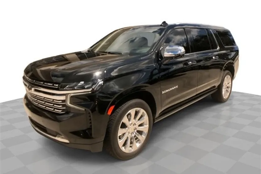 2023 Chevrolet Suburban Premier photo 1