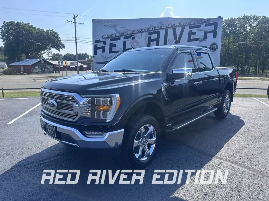 2023 Ford F-150 XLT photo 1