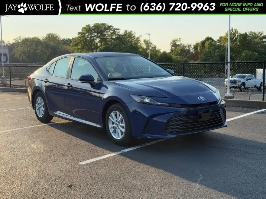 2026 Toyota Camry LE photo 1