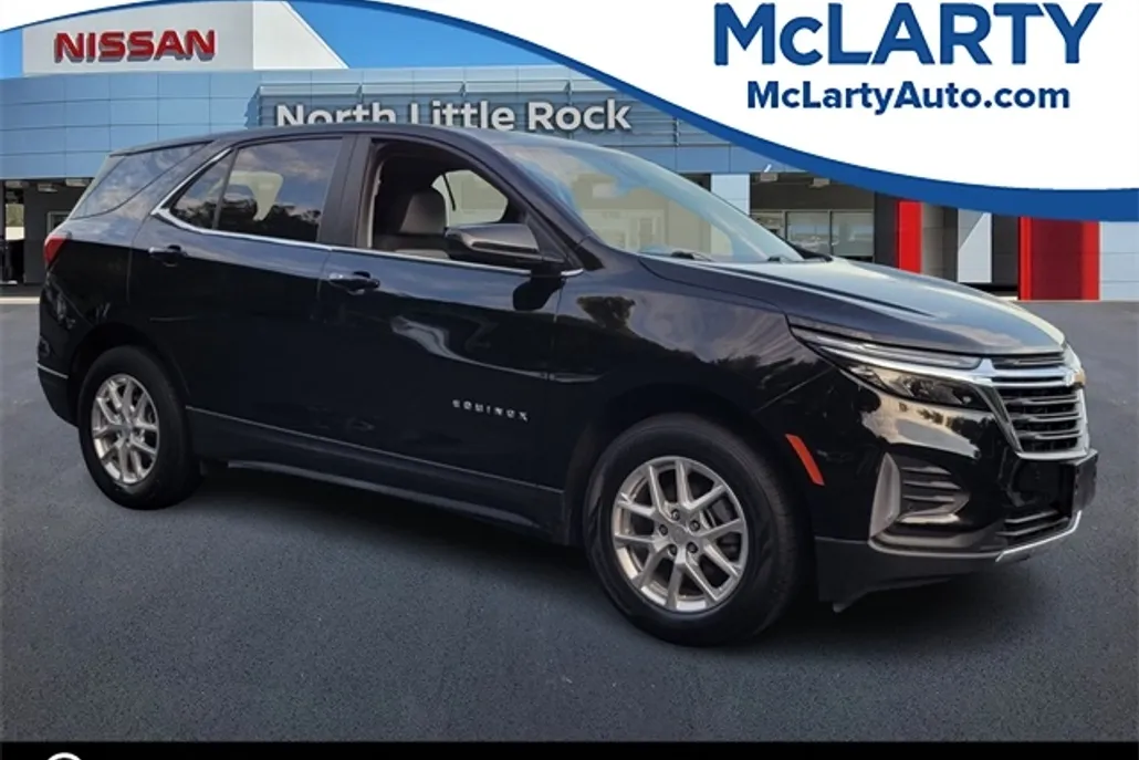 2024 Chevrolet Equinox LT photo 1