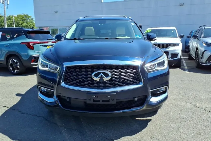 2018 Infiniti QX60 Base photo 1