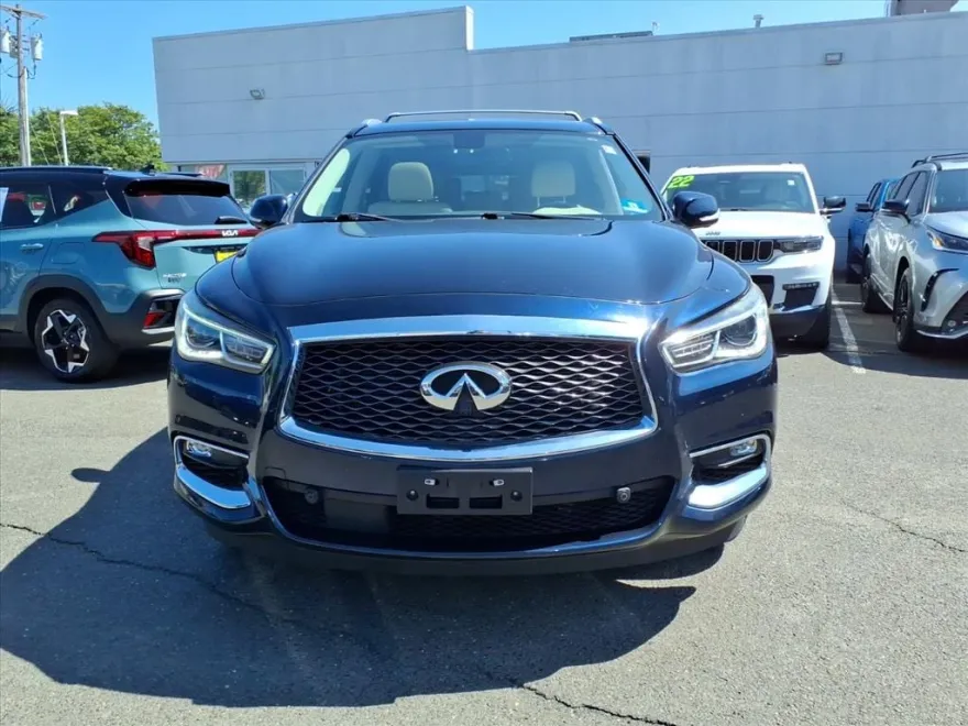 2018 Infiniti QX60 Base photo 1