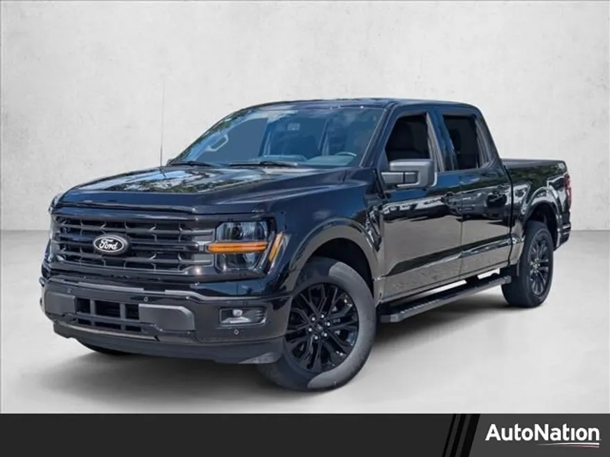 2025 Ford F-150 XLT photo 1