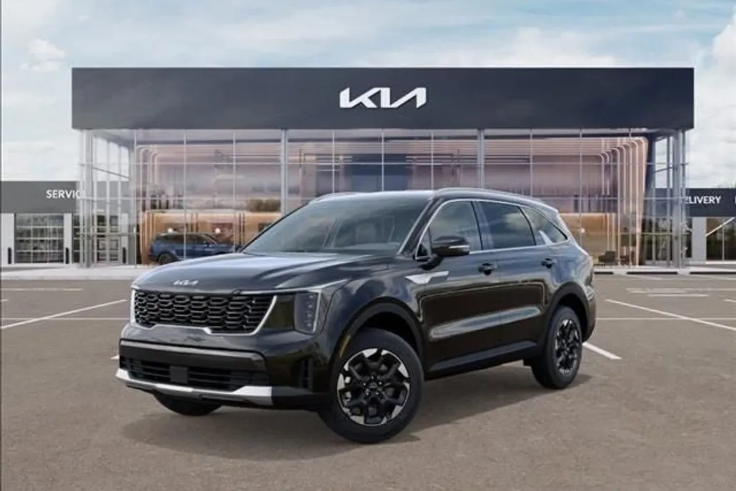 2025 Kia Sorento S photo 1