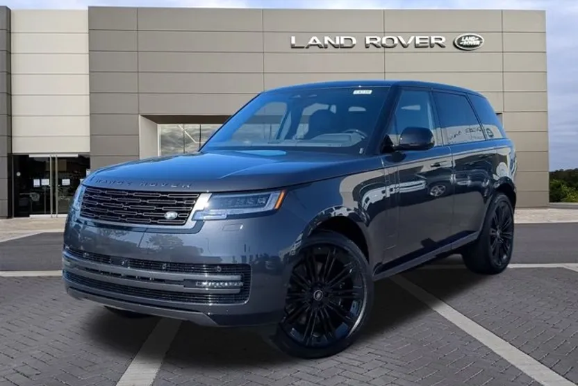 2025 Land Rover Range Rover SE photo 1