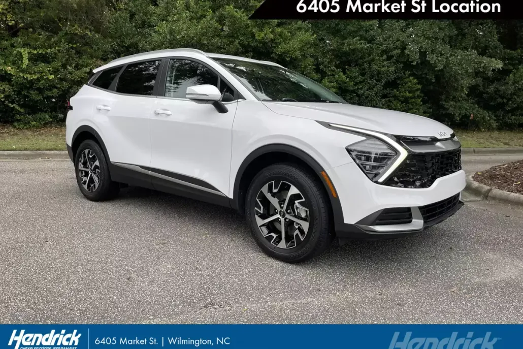 2024 Kia Sportage EX photo 1