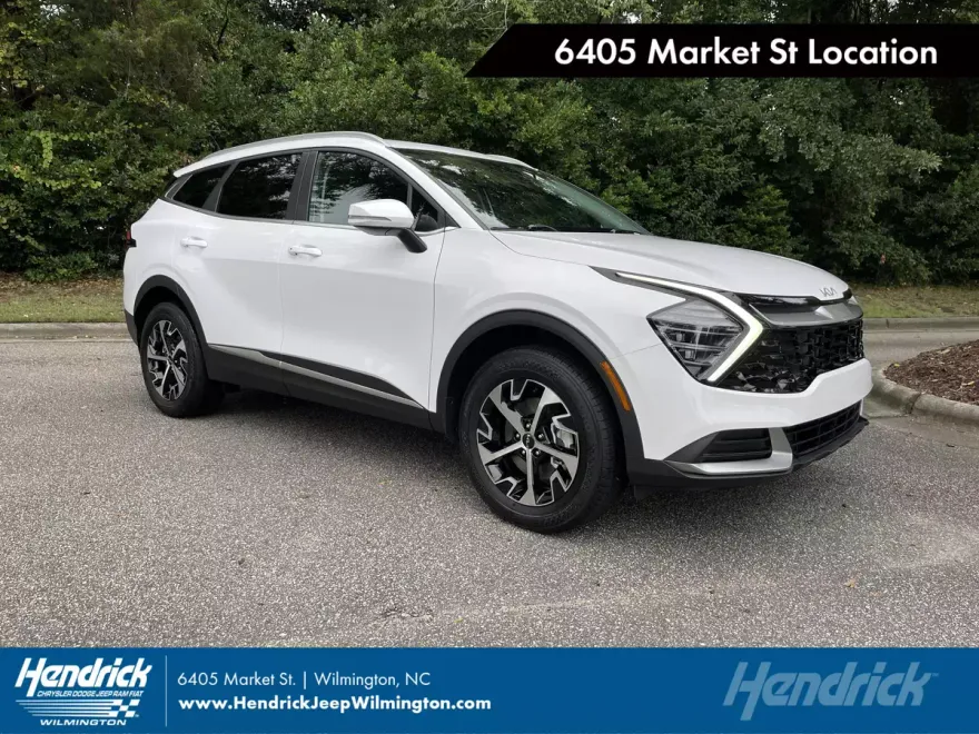 2024 Kia Sportage EX photo 1