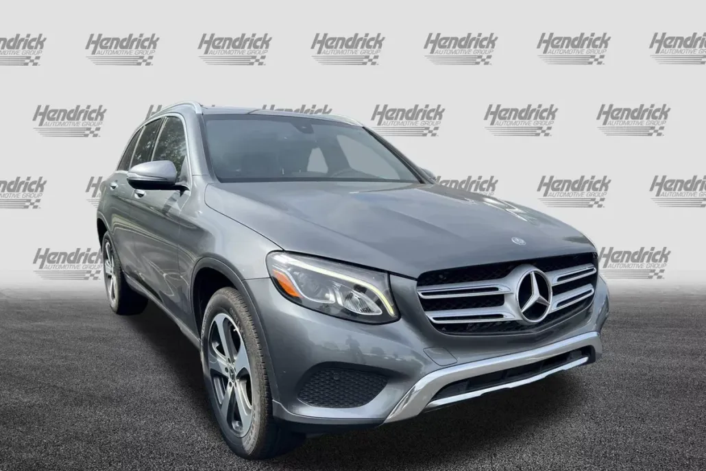 2017 Mercedes Benz GLC 300 photo 1