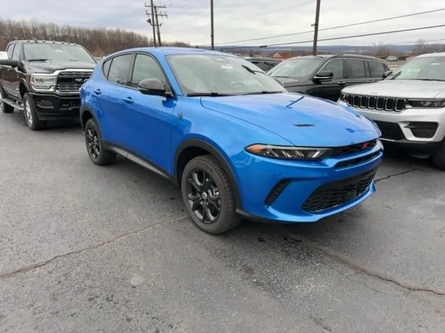 2024 Dodge Hornet GT photo 1