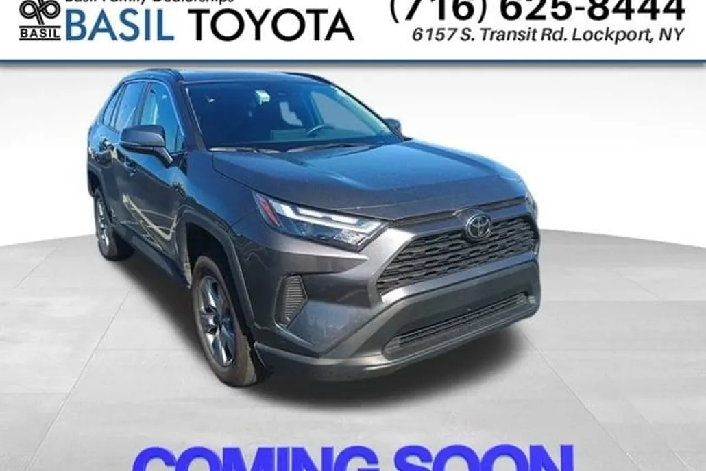 2025 Toyota RAV4 Hybrid XLE photo 1