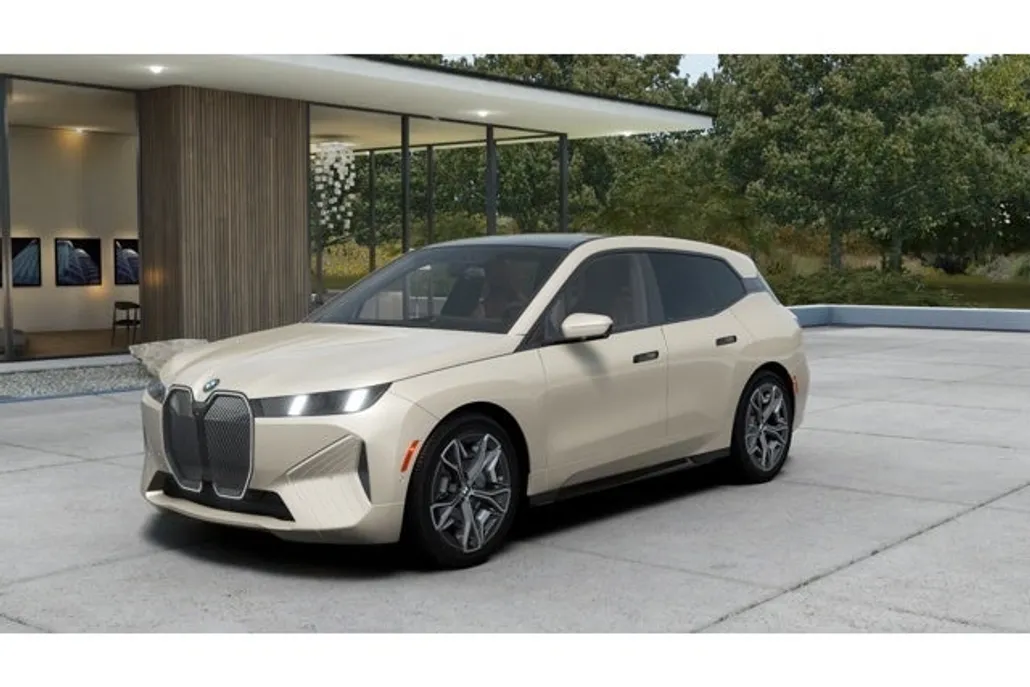 2026 Bmw iX photo 1