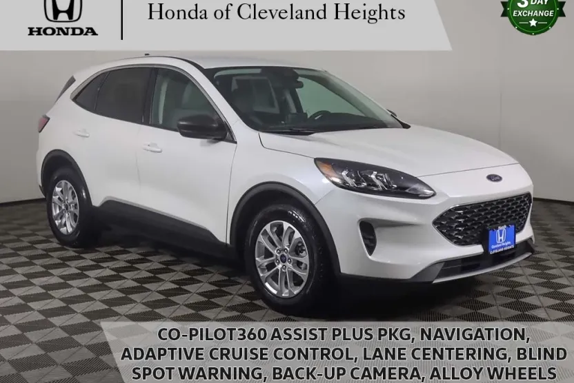 2022 Ford Escape Hybrid SE photo 1