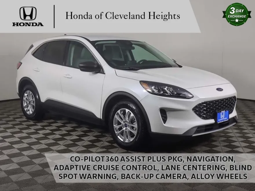 2022 Ford Escape Hybrid SE photo 1