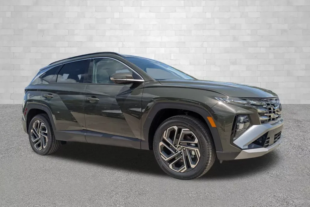 2025 Hyundai Tucson Limited photo 1
