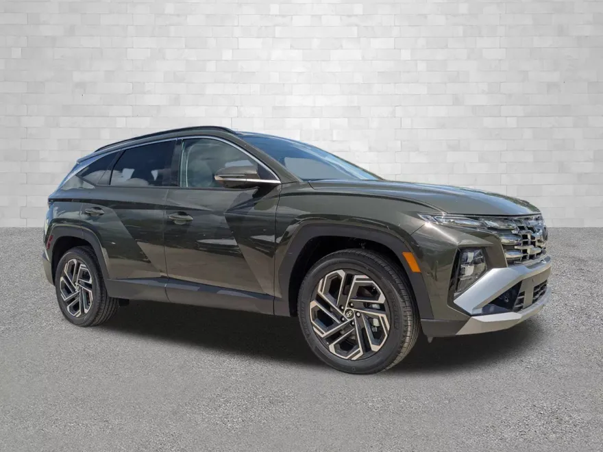 2025 Hyundai Tucson Limited photo 1