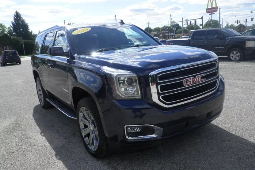 2018 Gmc Yukon SLE photo 1