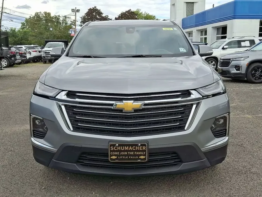 2023 Chevrolet Traverse Cloth photo 1