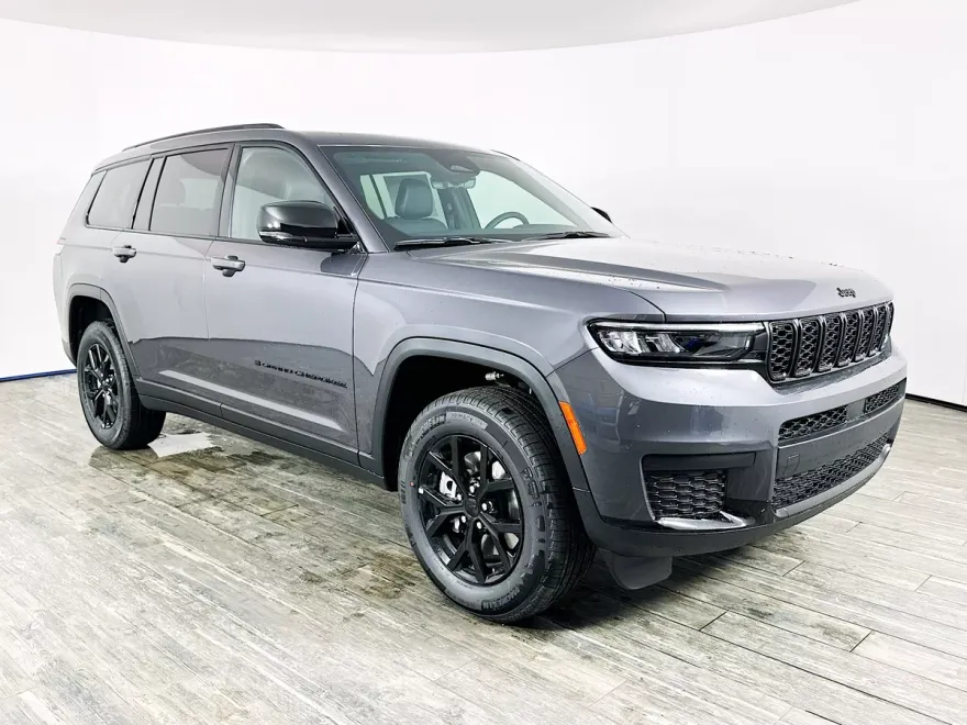 2025 Jeep Grand Cherokee Altitude X photo 1
