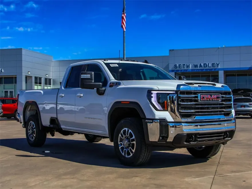 2025 Gmc Sierra SLE photo 1