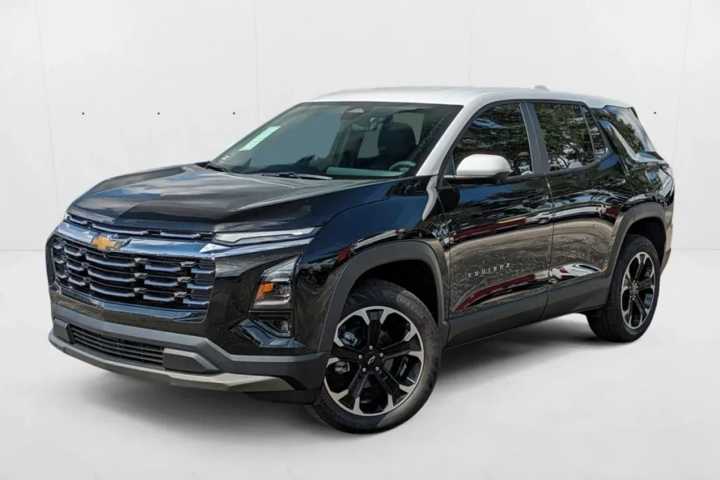 2025 Chevrolet Equinox LT photo 1