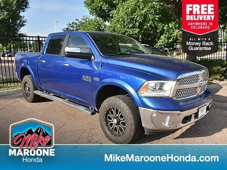 2017 Ram 1500 Laramie photo 1