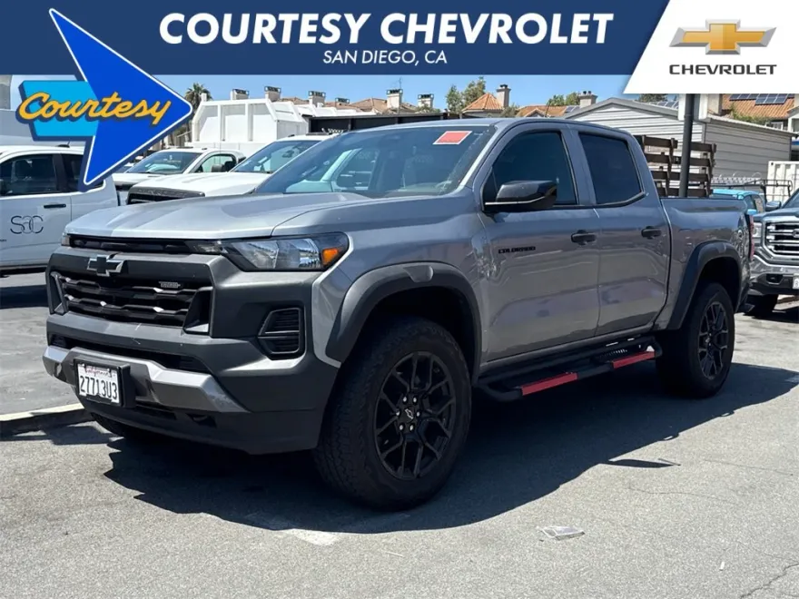 2023 Chevrolet Colorado Trail Boss photo 1