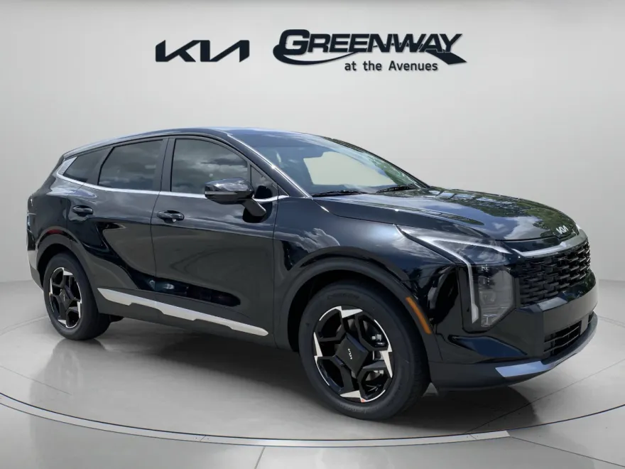 2026 Kia Sportage EX photo 1