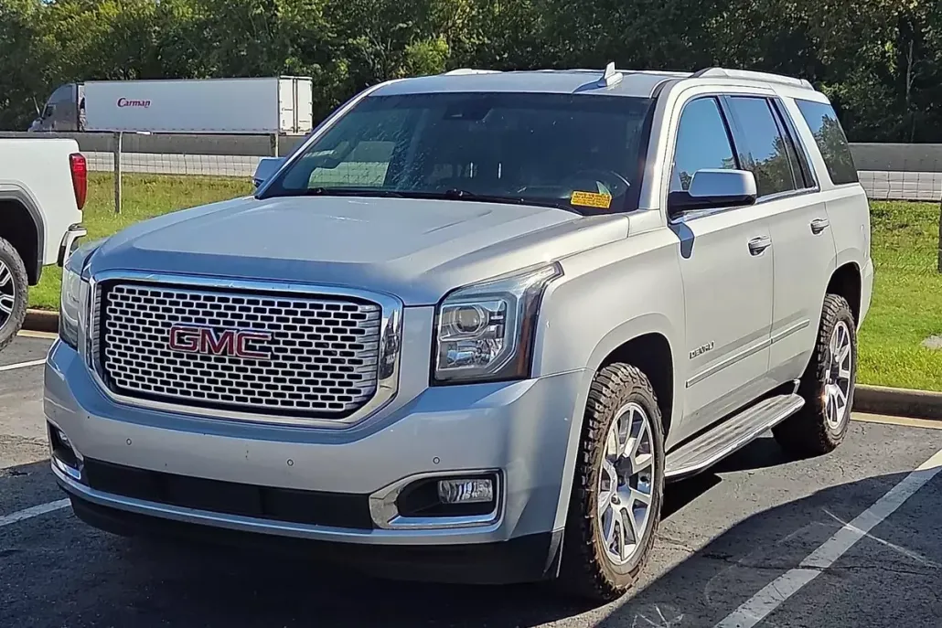 2016 Gmc Yukon Denali photo 1