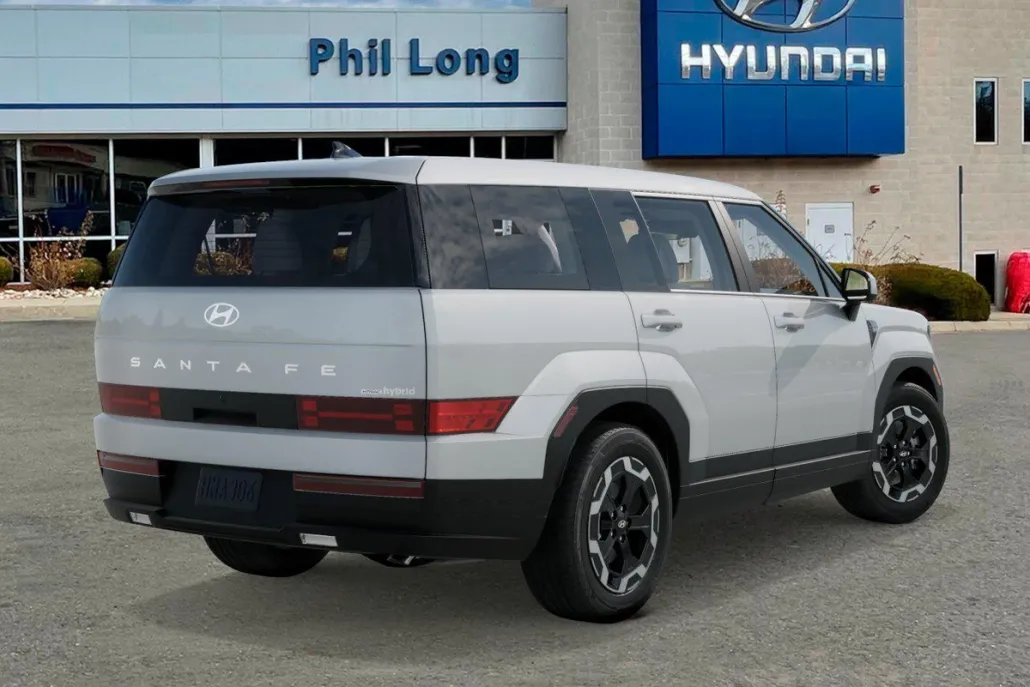 2026 Hyundai Santa Fe SE photo 1