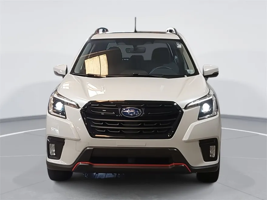 2024 Subaru Forester Sport photo 1