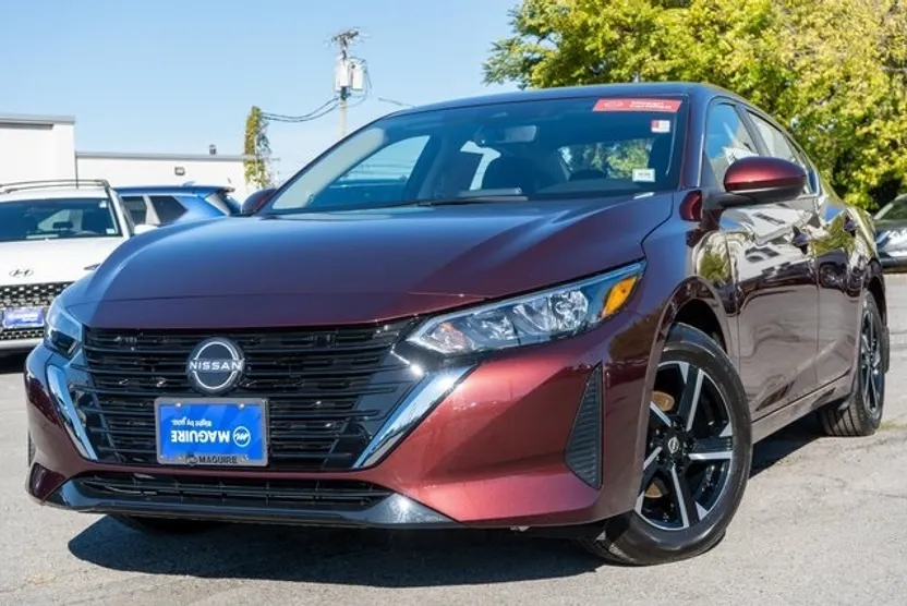2025 Nissan Sentra SV photo 1