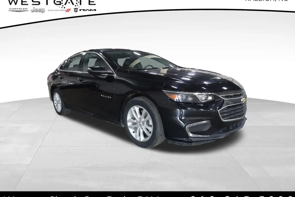 2016 Chevrolet Malibu 1LT photo 1