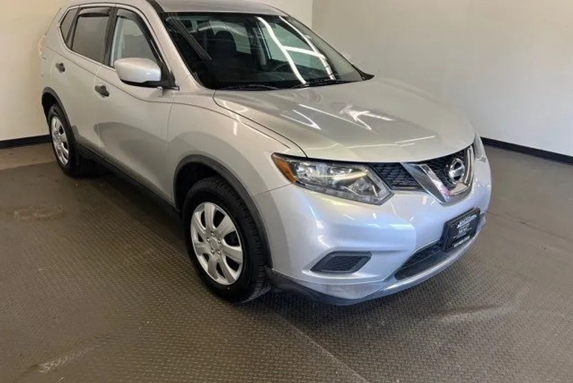 2016 Nissan Rogue S photo 1